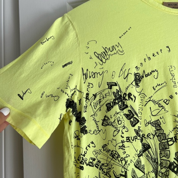 Burberry Graphic Tee - Picture 3 of 6